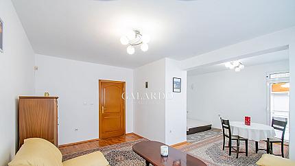 Multi-room apartment for rent in Borovo district .