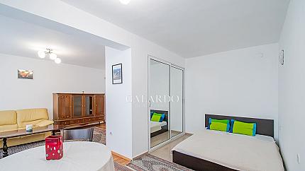 Multi-room apartment for rent in Borovo district .