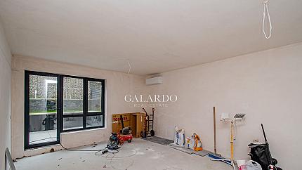 Южен апартамент с две спални в нова сграда до парка, кв. Лозенец