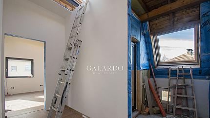 Тристаен апартамент в Бояна