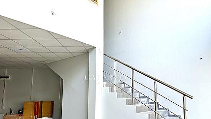 Магазин в ж.к. Лозенец на топ локация