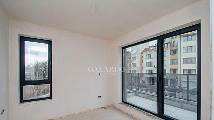 Апартамент на две нива в нова бутикова сграда до Южен парк, кв. Лозенец