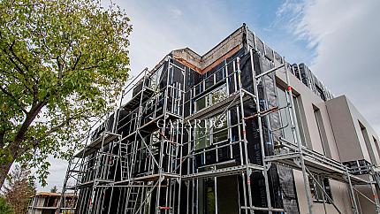 Просторна еднофамилна къща в нов затворен комплекс