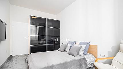 Стилен тристаен апартамент до Резиденция Бояна