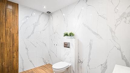 Стилен тристаен апартамент до Резиденция Бояна