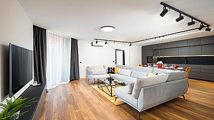 Стилен апартамент по дизайнерски проект в кв. Витоша