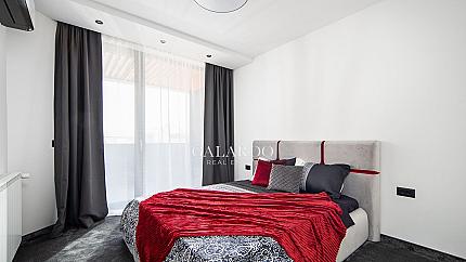 Стилен апартамент по дизайнерски проект в кв. Витоша