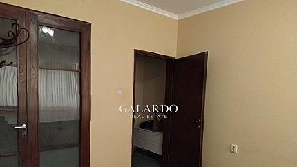 Четиристаен апартамент на отлична локация