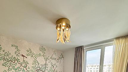 Елегантен двустаен апартамент в кв. Кръстова вада