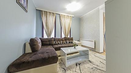 Просторна къща с осем спални в кв. Драгалевци