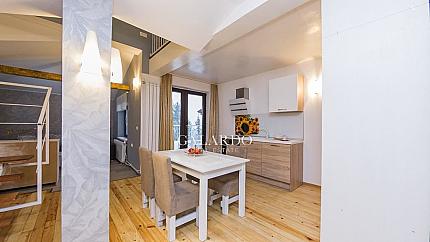 Просторна къща с осем спални в кв. Драгалевци