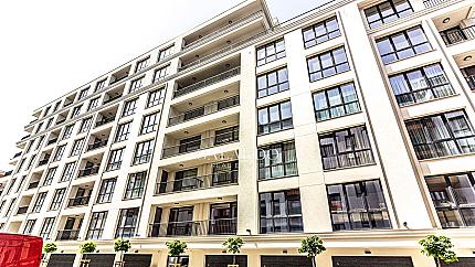 Четиристаен апартамент до метро станция Витоша