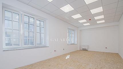 Представителна, самостоятелна офис сграда до Метростанция Сердика