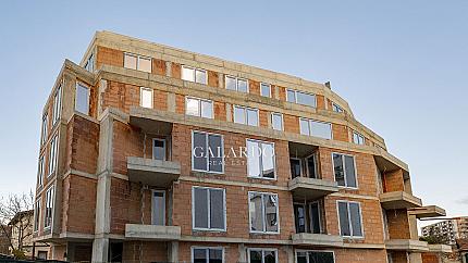 Едностаен апартамент в кв. Кръстова вада