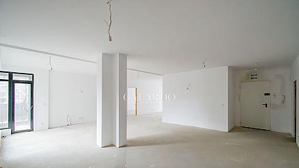 Four-bedroom apartment for sale in a boutique building in Manastirski Livadi