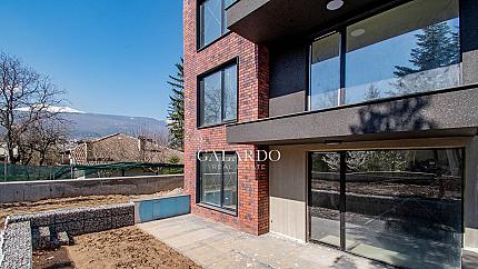 Тристаен апартамент за продажба във в.з.Американски колеж