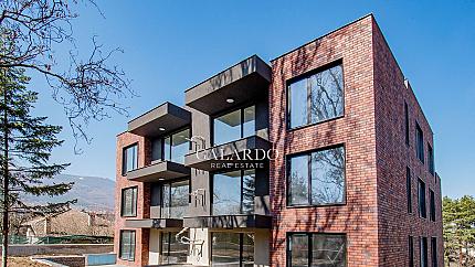 Тристаен апартамент за продажба във в.з.Американски колеж