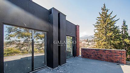 Мезонет с три спални във в.з.Американски колеж