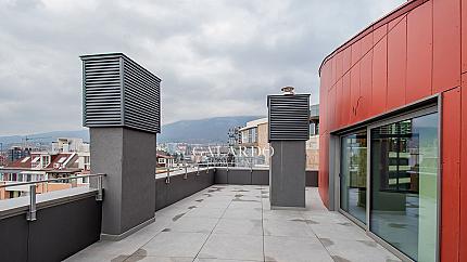 Two-level apartment in a new boutique building, Manastirski Livadi district - east