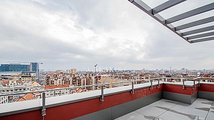 Two-level apartment in a new boutique building, Manastirski Livadi district - east