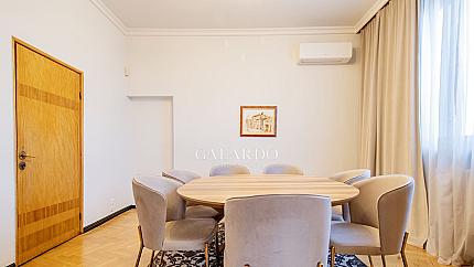 Three-bedroom apartment at National Assembly Blvd.