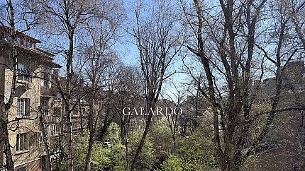 Тристаен апартамент под наем до Докторска градина