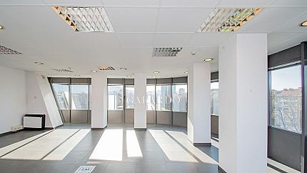 Офис в Лозенец на перфектна локация