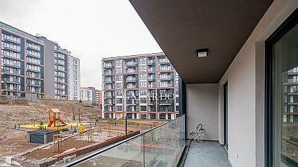 Четиристаен апартамент за продажба в Красно село