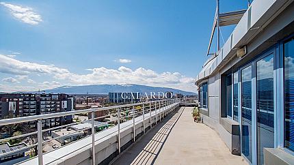 Independent office next to Chavdar bridge, Center