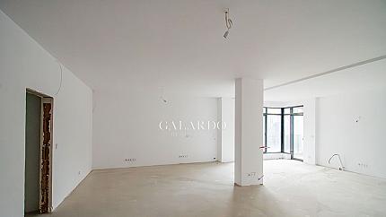 Four-bedroom apartment for sale in a boutique building in Manastirski Livadi