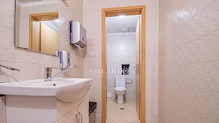 Офис площ в Бизнес сграда