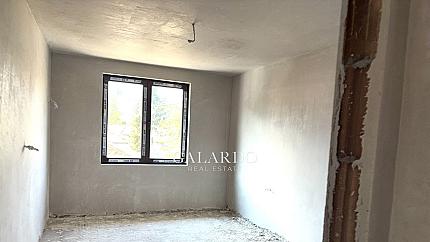 Просторен четиристаен апартамент в  кв. Княжево