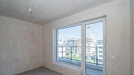 Two-bedroom apartment in a new building, Darvenitsa district