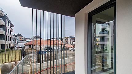 Beautiful south-facing 1-bedroom apartment in a Gated complex with Act 16