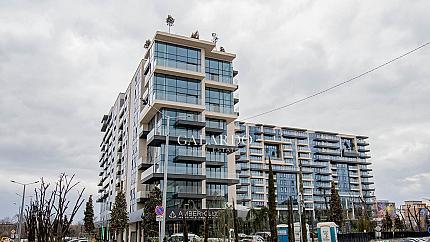 Четиристаен апартамент в луксозен нов комплекс до Парк Заимов