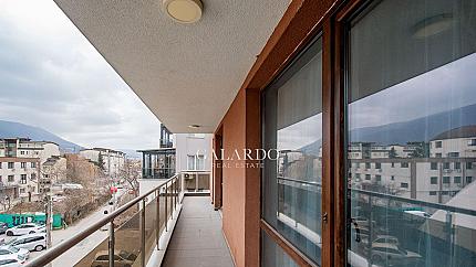 Нов  апартамент с три спални и голяма тераса в Кръстова Вада