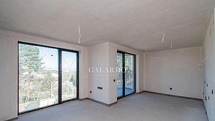 Двустаен апартамент за продажба във в.з.Американски колеж