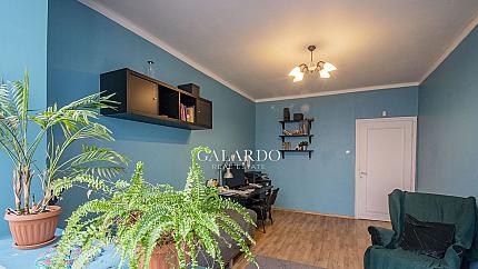 Spacious apartment with large terrace meters from Moskovska street