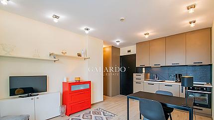 Компактен и функционално обзаведен двустаен апартамент на бул. "Черни връх"