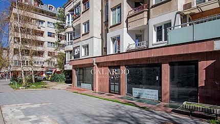 Commercial premises on a busy street in Borovo district