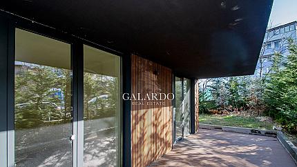 Четиристаен апартамент с панорамни гледки за продажба в Бояна