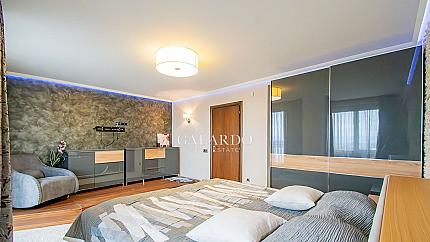 Просторен двустаен апартамент в кв. Бояна