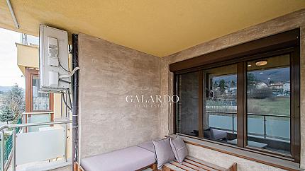 Просторен двустаен апартамент в кв. Бояна