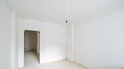 Spacious three bedroom apartment in Manastirski Livadi