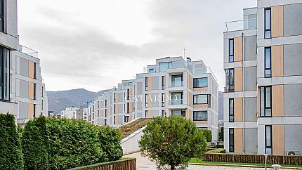 Двустаен апартамент под наем в комплекс Витоша-Тюлип до Paradise Mall, кв. Кръстова Вада