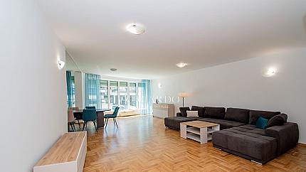 Четиристаен апартамент/офис под наем в кв. Лозенец