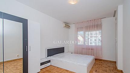 Четиристаен апартамент/офис под наем в кв. Лозенец