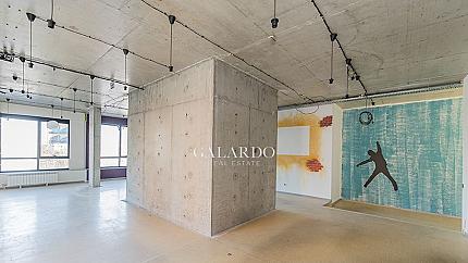 Retail Space in luxury building on Dondukov blvd