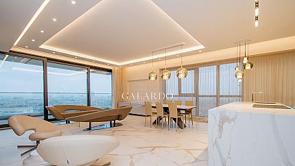 Three-bedroom apartment in Millennium Residence