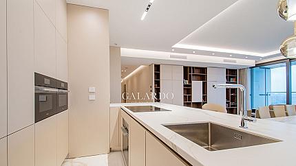 Three-bedroom apartment in Millennium Residence